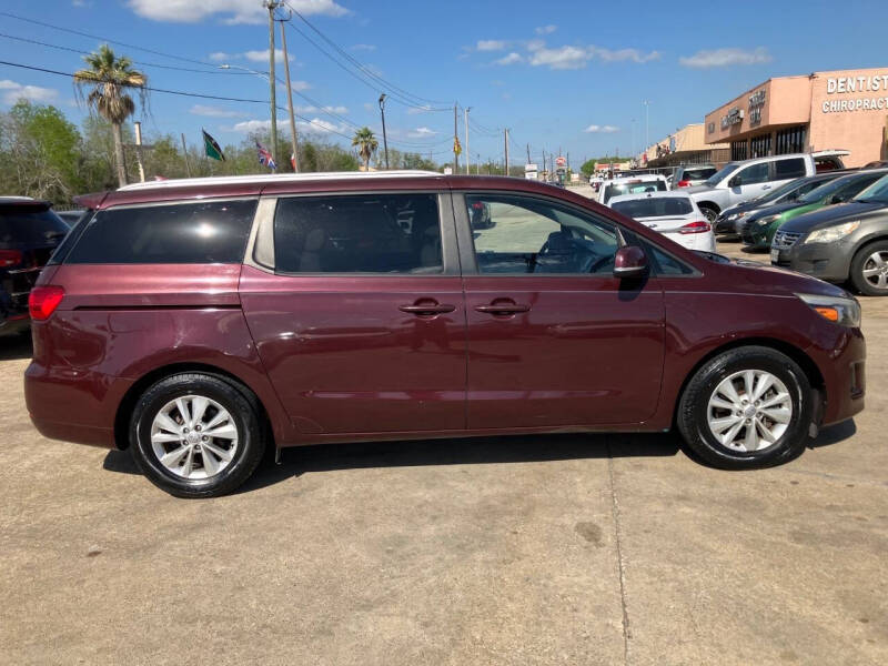 2016 Kia Sedona LX