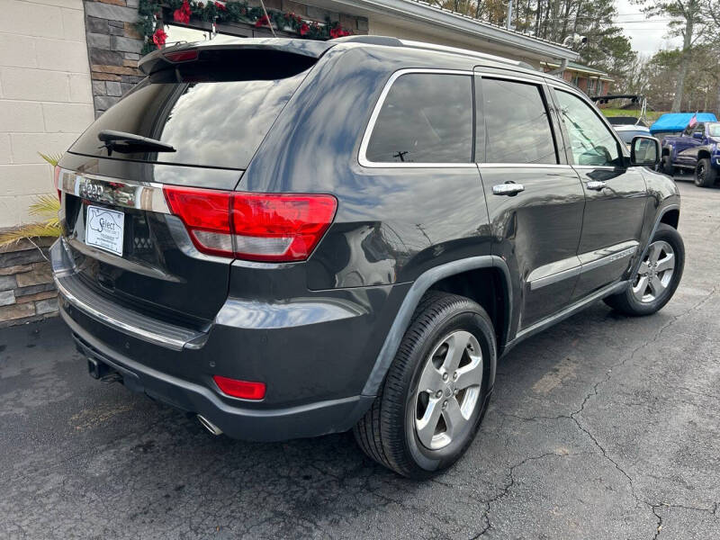 2011 Jeep Grand Cherokee Limited photo 3