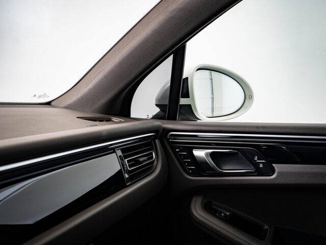 2019 Porsche Macan S