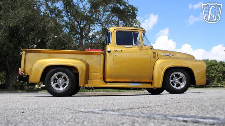 1956 Ford F-100