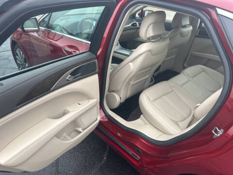 2018 Lincoln MKZ Select