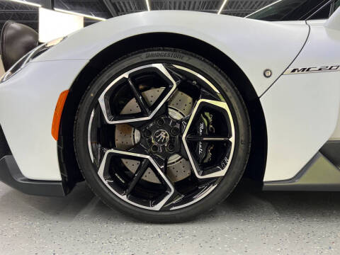 2023 Maserati MC20