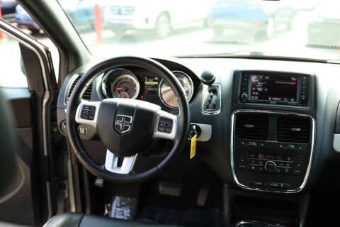 2016 Dodge Grand Caravan R/T