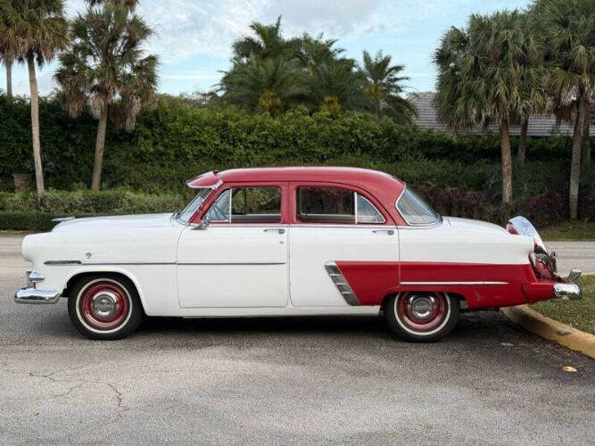 1953 Ford Customline