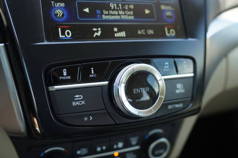 2016 Acura ILX w/Tech