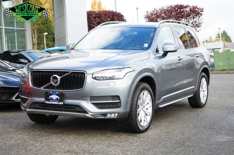 2018 Volvo XC90 T6 Momentum