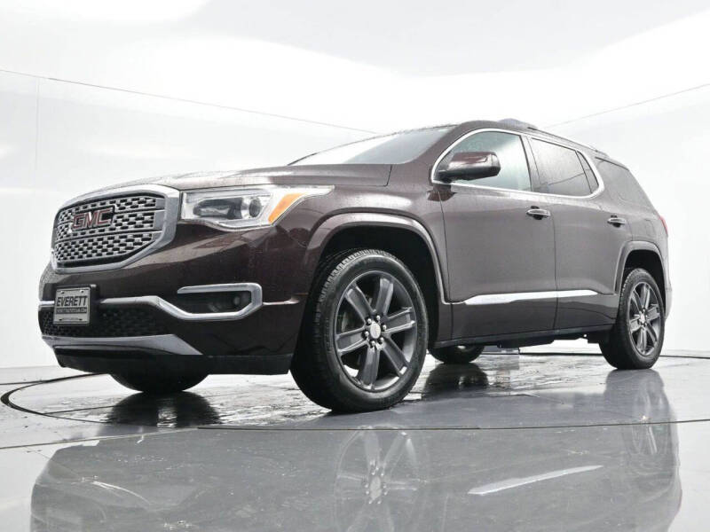 2017 GMC Acadia Denali