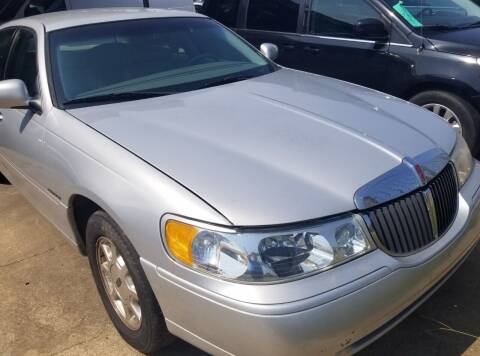 2001 Lincoln Town Car for sale at Emma Automotive LLC in Montgomery AL