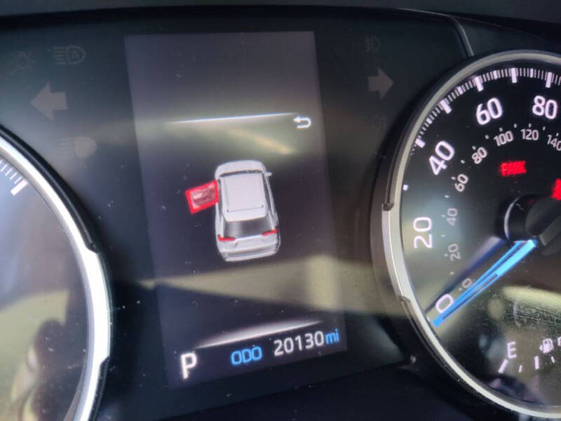 2022 Toyota RAV4 Hybrid XLE