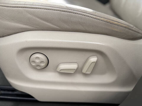 2012 Audi Q5 2.0T quattro Premium