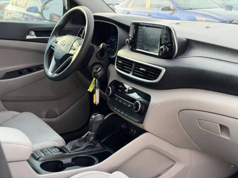 2020 Hyundai Tucson SE