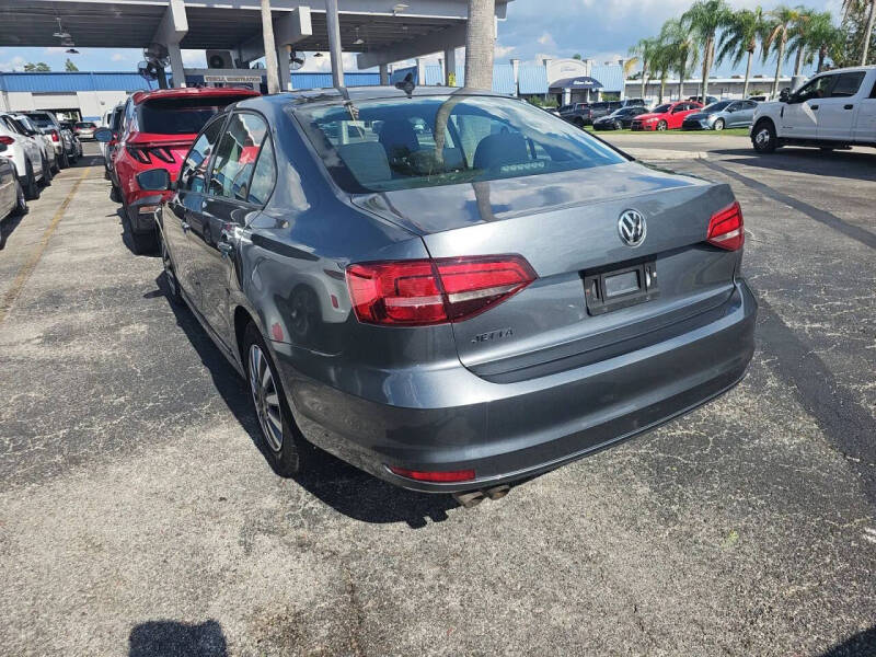 2015 Volkswagen Jetta