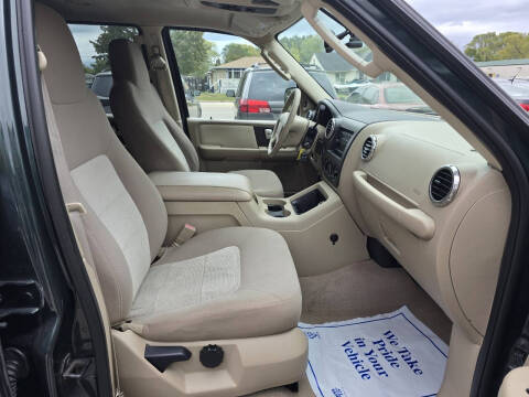 2004 Ford Expedition XLT