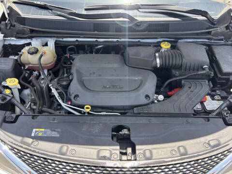 2021 Chrysler Voyager LX