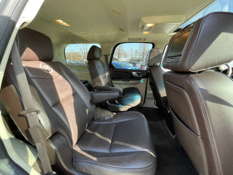 2014 Cadillac Escalade Platinum