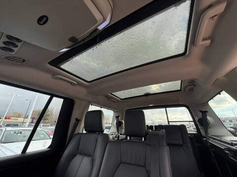 2012 Land Rover LR4 HSE LUX