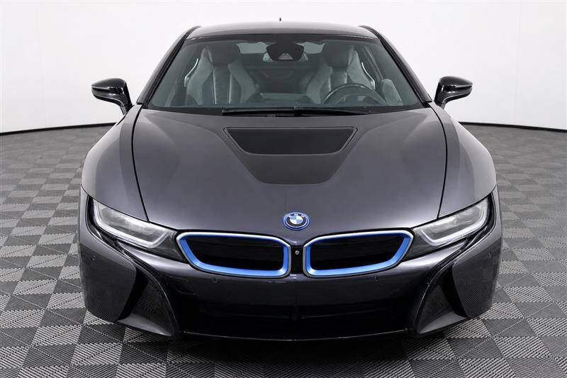 2015 BMW i8