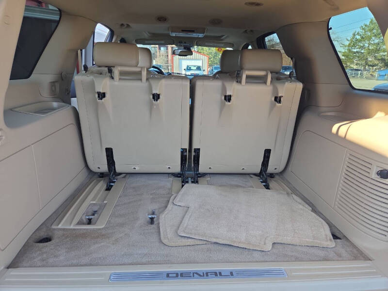 2009 GMC Yukon Denali