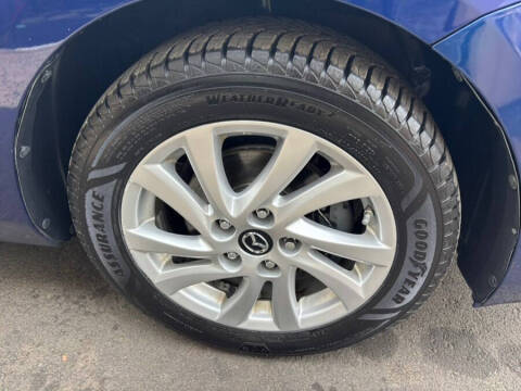 2013 Mazda MAZDA3 i Grand Touring