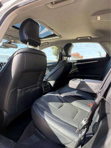 2019 Ford Fusion Hybrid Titanium