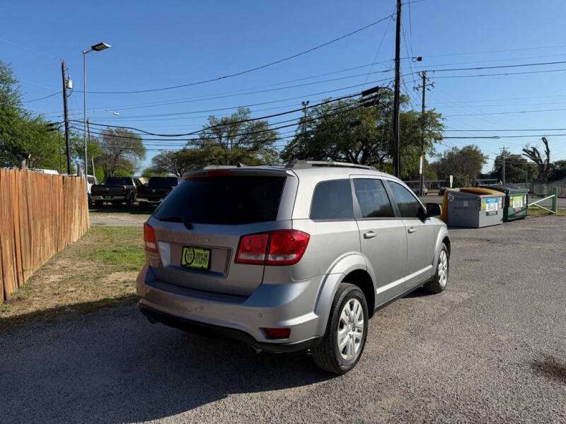 2019 Dodge Journey SE