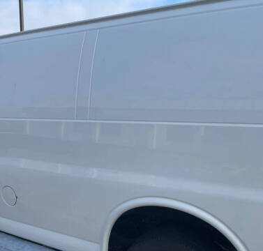 2022 Chevrolet Express 2500