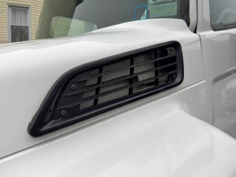 2019 Hino 338