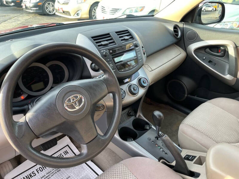 2006 Toyota RAV4 Base photo 11