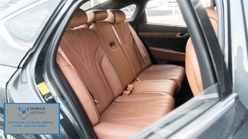 2023 Genesis Electrified G80