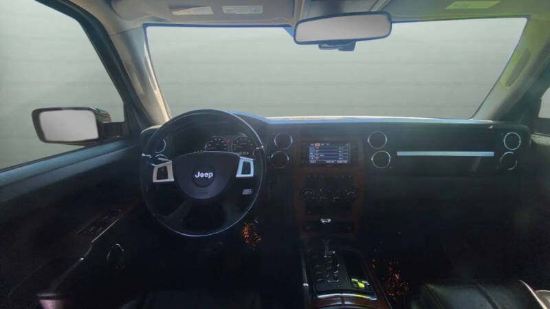 2010 Jeep Commander Limited