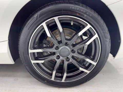 2017 BMW 2 Series 230i