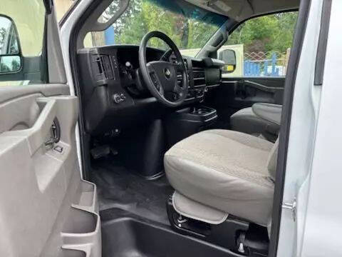 2017 Chevrolet Express 2500