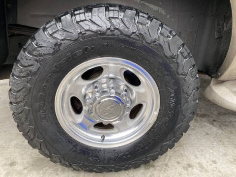 2005 Ford Excursion Eddie Bauer