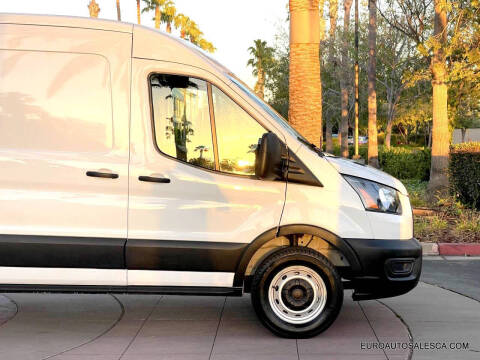 2025 Ford Transit 250