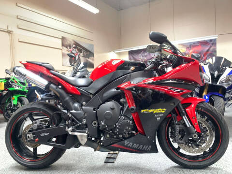 2013 Yamaha YZF-R1