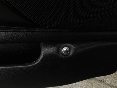 2004 Ford Thunderbird Deluxe