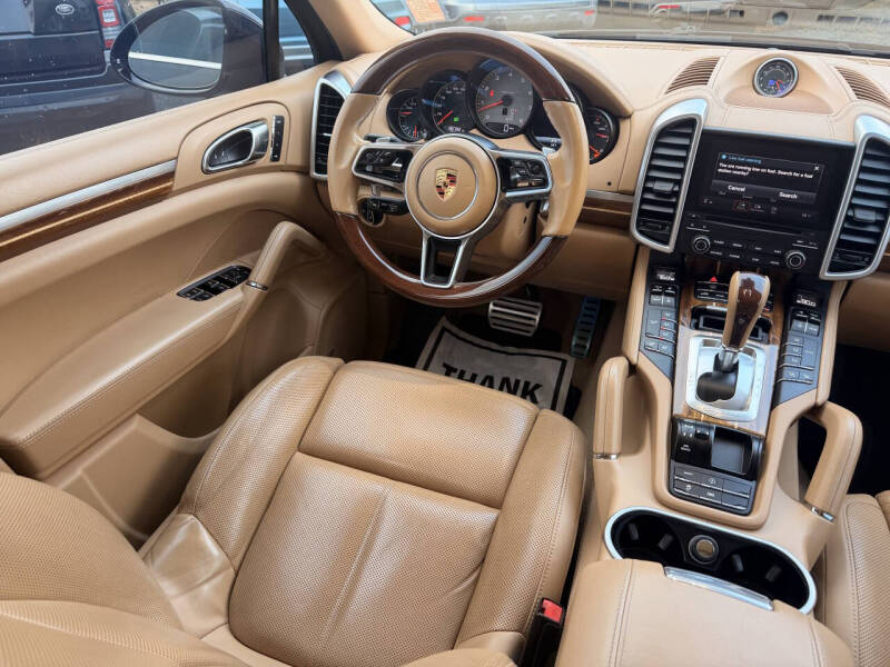 2017 Porsche Cayenne S