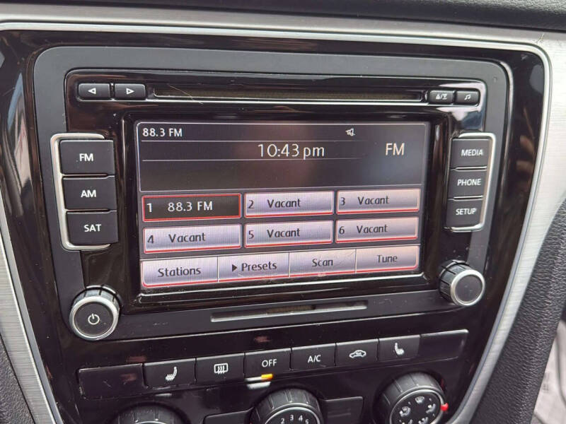 2013 Volkswagen Passat