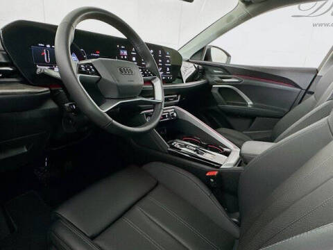 2025 Audi Q5 quattro Premium Plus TFSI