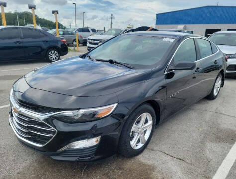 2020 Chevrolet Malibu for sale at Auto Palace Inc in Columbus OH