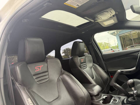 2014 Ford Focus ST