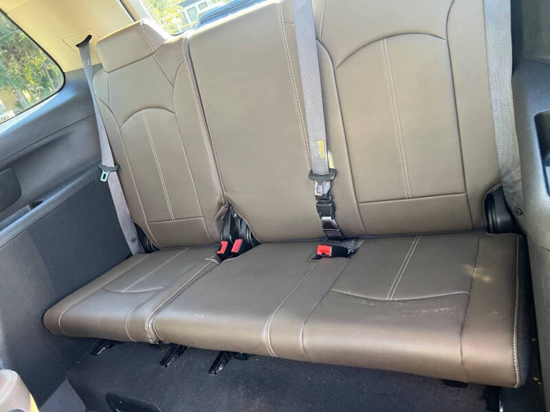 2015 GMC Acadia SLT-1