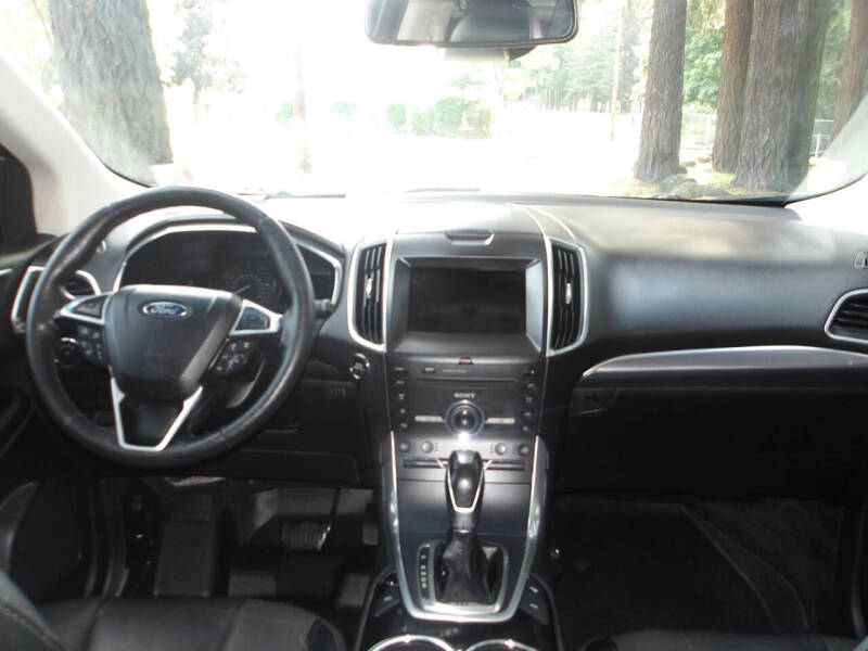 2016 Ford Edge Titanium