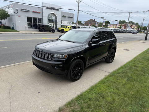 2018 Jeep Grand Cherokee Altitude