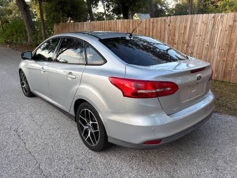 2017 Ford Focus SEL