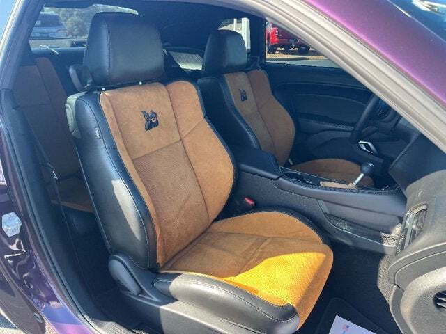 2020 Dodge Challenger 34