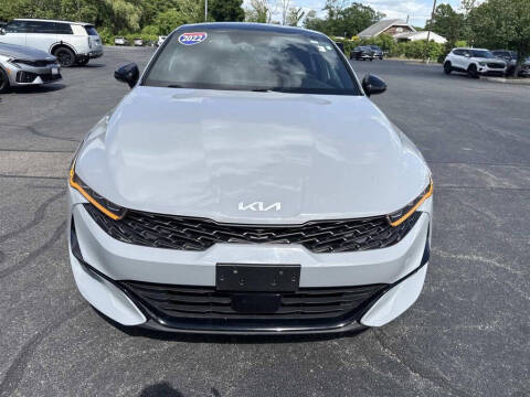 2022 Kia K5