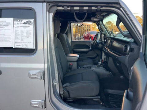 2020 Jeep Gladiator Sport