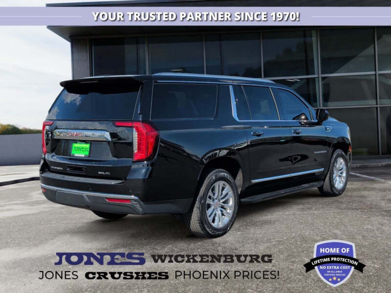 2023 GMC Yukon XL SLT