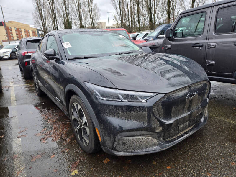 2025 Ford Mustang Mach-E Select